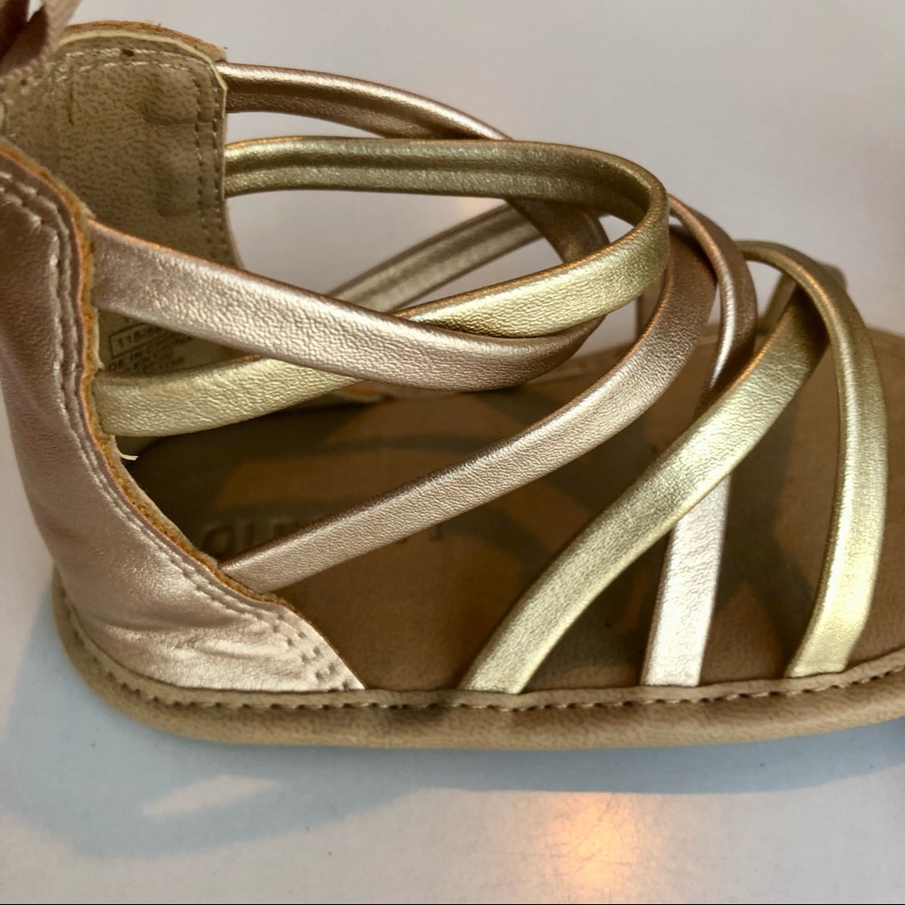 Rose Gold mixed gold soft sandal toddler size 5 old navy